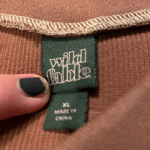 Brown polo style top - Picture 3 of 3